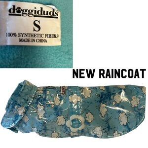 DoggieDuds Raincoat Sz Sm Blue White hook loop fasteners NWOT